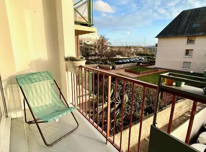 Heze Yourhosthelper * Caen